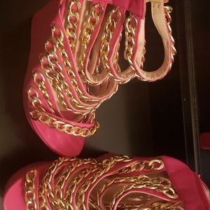 Chain Heels